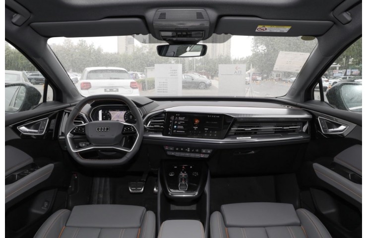 AUDI Q4 E-TRON 50 4WD BASE