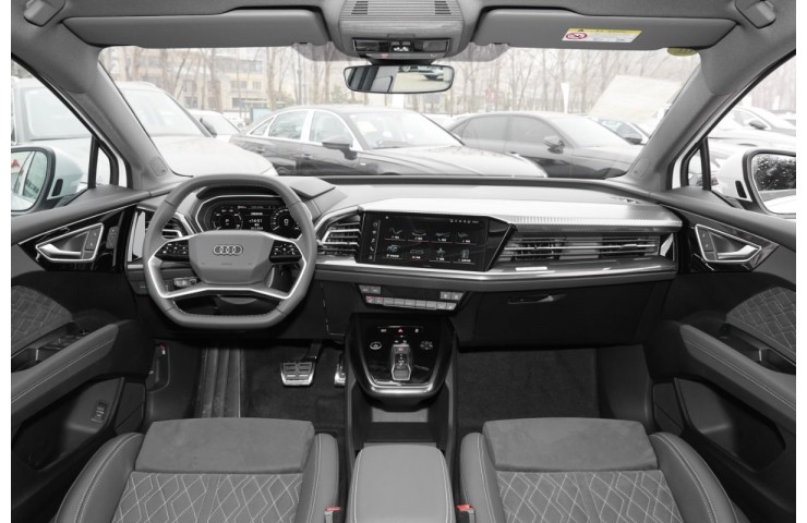 AUDI Q4 E-TRON 50 TOP 4WD 