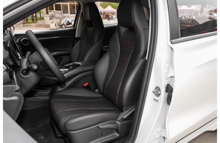 BYD 2023 e2 TOP 43.2 kWh 