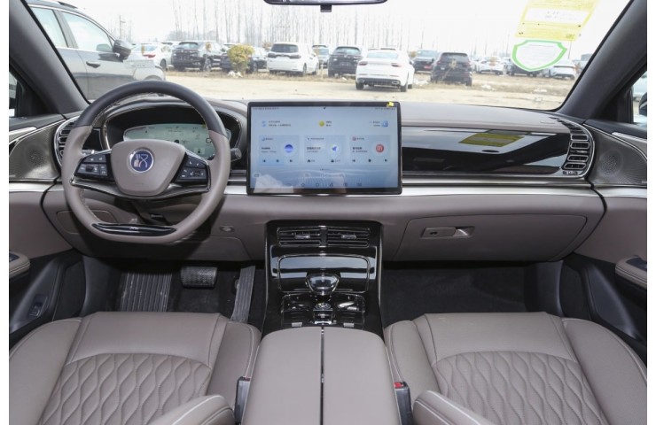 BYD HAN PRESTIGE 2WD 605 KM 72 KWT