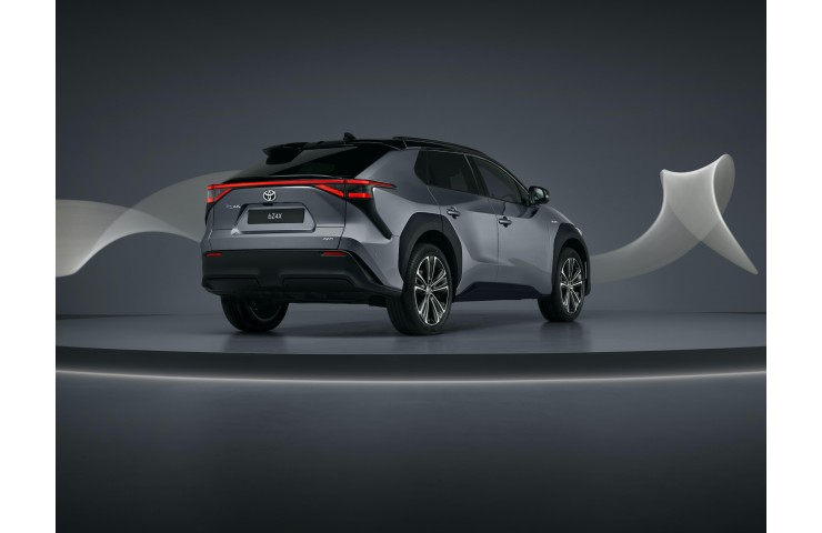 TOYOTA BZ4X TOP 66,7 kWh 2WD 