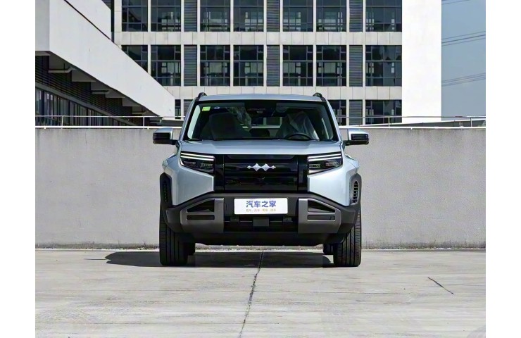 FCB Leopard 3 501km 4WD Max
