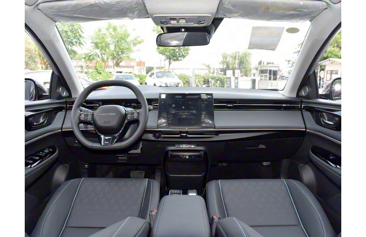 Honda e:NP2