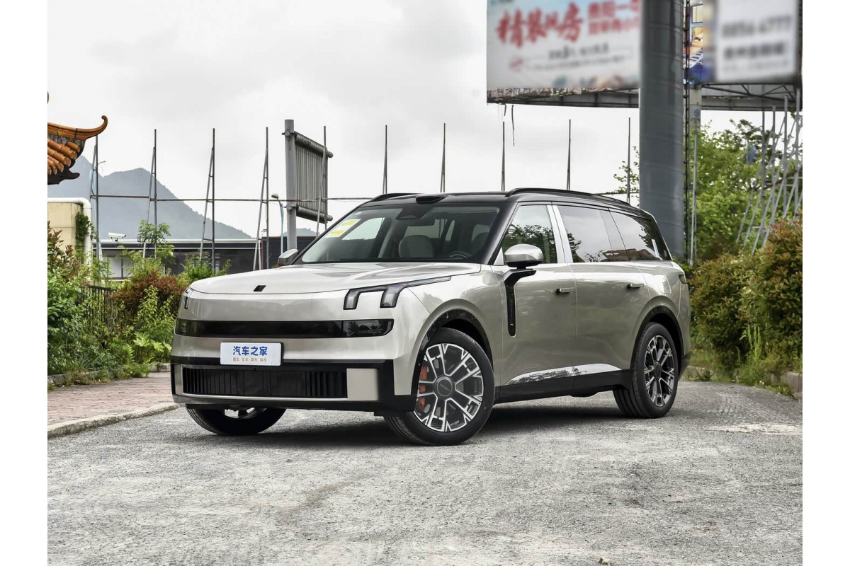 Lynk&Co 900 1.5T Halo