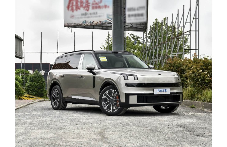Lynk&Co 900 1.5T Ultra