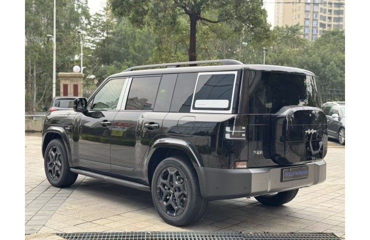 FCB Leopard 7 200KM 2WD MAX