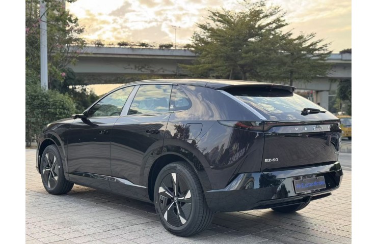 Mazda EZ-60 DM 200KM Air